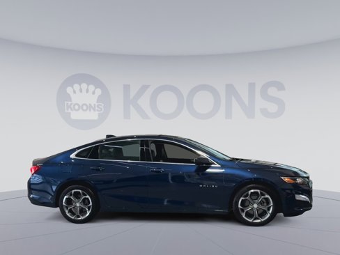 Used 2020 Chevrolet Malibu LT w/ Leather Package image 12