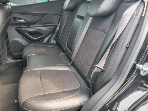 Used 2018 Buick Encore Preferred image 10