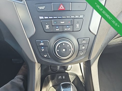 Used 2018 Hyundai Santa Fe Sport image 19
