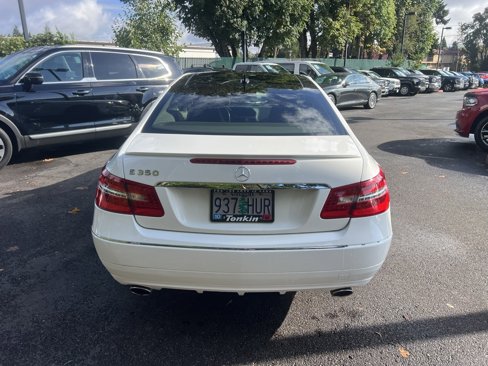 Used 2013 Mercedes-Benz E 350 Coupe image 4