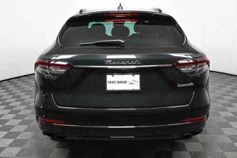 Certified 2022 Maserati Levante GT image 26