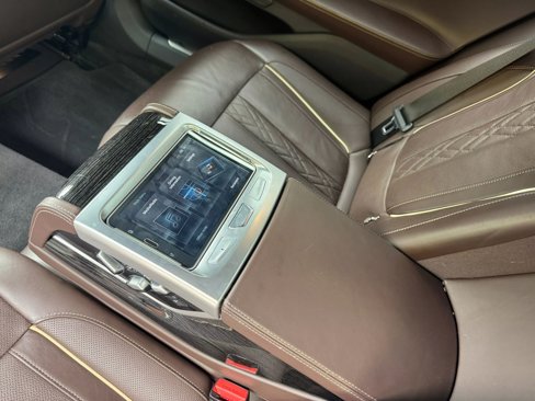 Used 2018 BMW 750Li xDrive image 15
