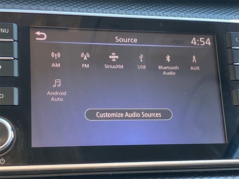 Used 2020 Nissan Kicks SV image 31