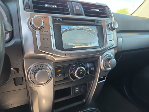 Used 2015 Toyota 4Runner SR5 image 21