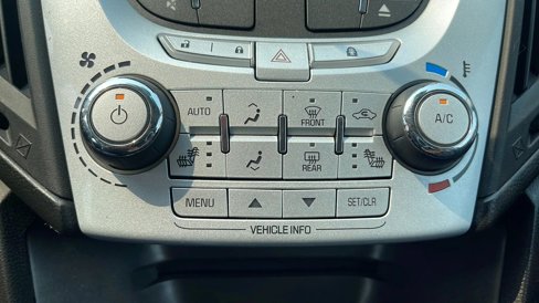 Used 2013 Chevrolet Equinox LT w/ Safety Package image 6