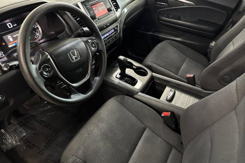 Used 2017 Honda Pilot LX image 10