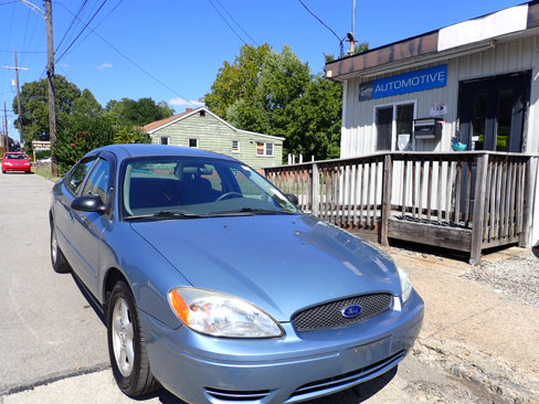 Used 2005 Ford Taurus SE image 9