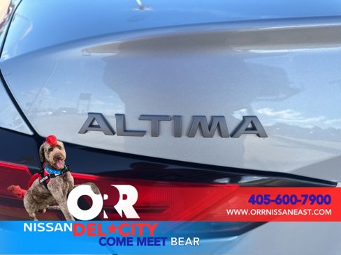 Used 2024 Nissan Altima 2.5 SV image 9