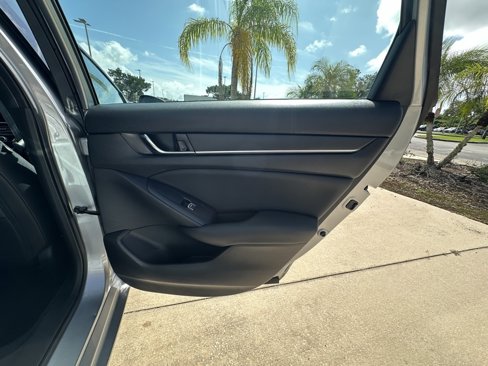 Used 2020 Honda Accord Sport image 27