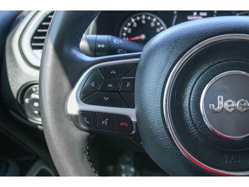 Used 2020 Jeep Renegade Latitude image 14