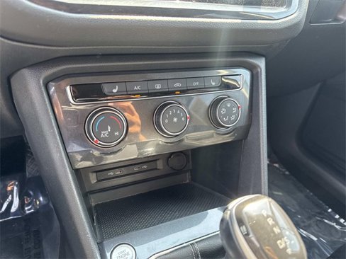 Certified 2022 Volkswagen Tiguan S image 25