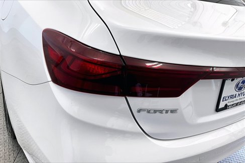 Used 2022 Kia Forte LXS image 31