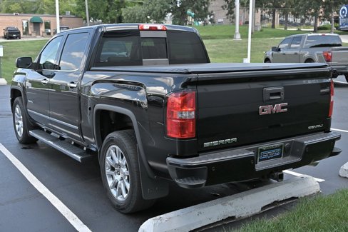 Used 2015 GMC Sierra 1500 Denali w/ Driver Alert Package image 6