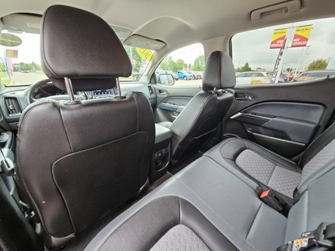Used 2015 Chevrolet Colorado Z71 image 11