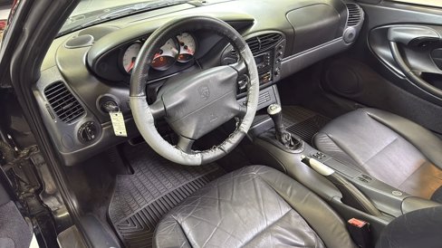 Used 1998 Porsche Boxster image 14