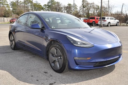 Used 2022 Tesla Model 3 Long Range image 1