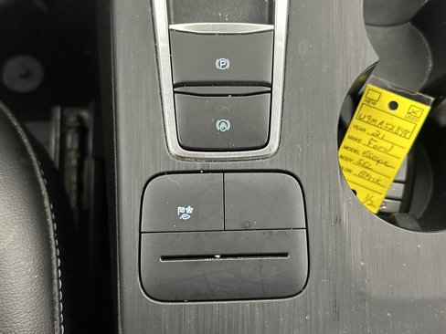 Used 2021 Ford Escape SEL w/ Technology Package image 29