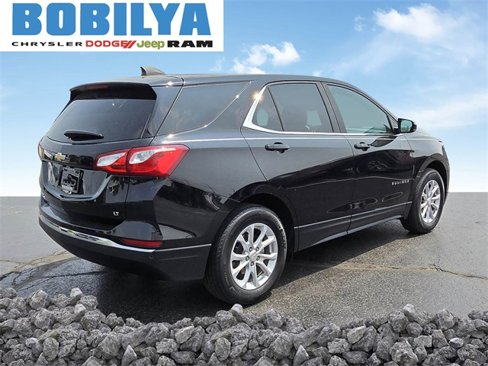 Used 2021 Chevrolet Equinox LT image 3