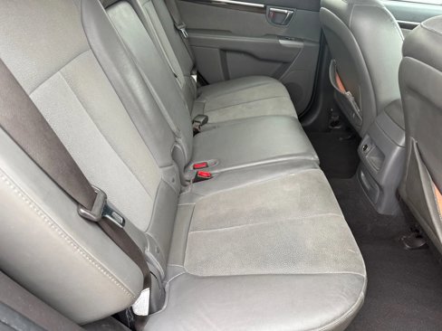 Used 2012 Hyundai Santa Fe SE image 14