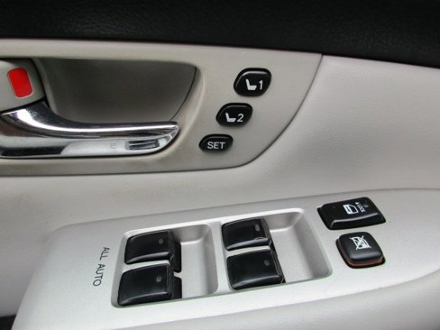 Used 2006 Lexus RX 400h AWD image 17
