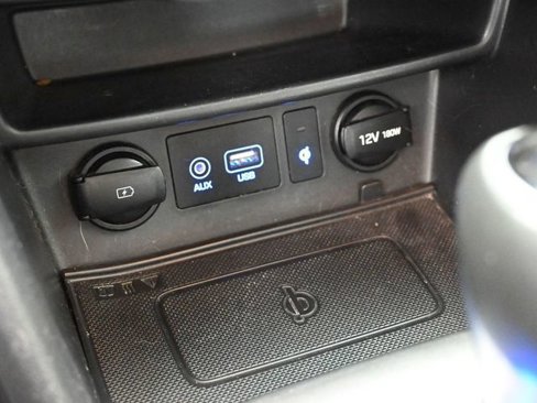 Used 2021 Hyundai Kona SEL Plus image 33