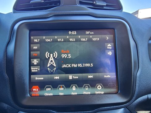 Used 2023 Jeep Renegade Latitude image 21