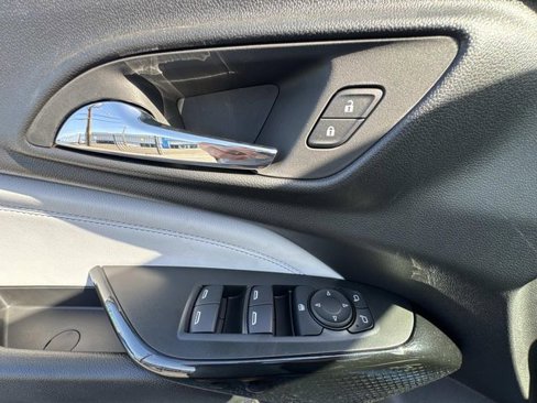 New 2025 Chevrolet Trax LT w/ Driver Confidence Package image 18