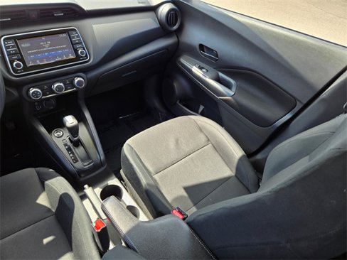 Used 2024 Nissan Kicks S image 17