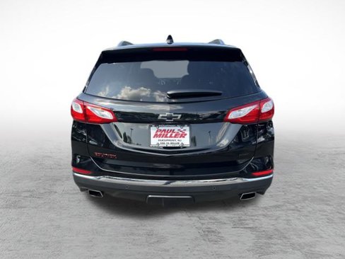 Used 2019 Chevrolet Equinox Premier w/ Premier Redline Edition image 6
