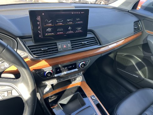 Certified 2023 Audi Q5 2.0T Premium Plus w/ Premium Plus Package image 17
