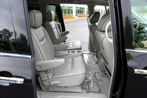 Used 2012 Nissan Quest SL w/ Bose Pkg image 13