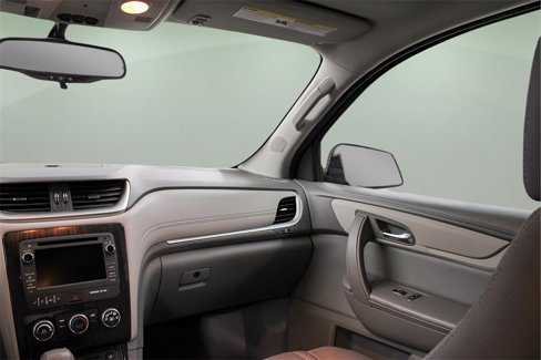 Used 2016 Chevrolet Traverse LT w/ Style and Technology Package image 7
