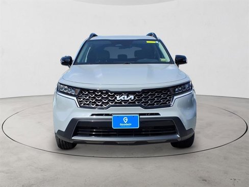 Used 2022 Kia Sorento S image 2