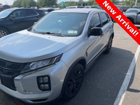 Used 2020 Mitsubishi Outlander Sport ES image 1