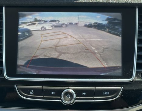 Used 2020 Buick Encore Preferred image 32