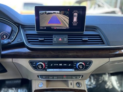 Used 2019 Audi Q5 2.0T Premium Plus image 16