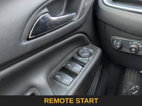 Used 2024 Chevrolet Equinox LT image 14