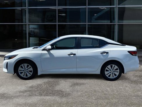 New 2025 Nissan Sentra S image 6
