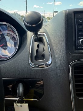 Used 2019 Dodge Grand Caravan SXT image 30