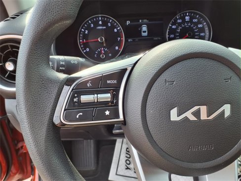 Certified 2023 Kia Forte LXS image 23