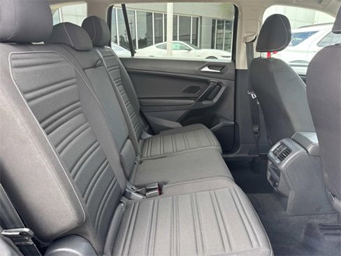 Used 2024 Volkswagen Tiguan S image 8