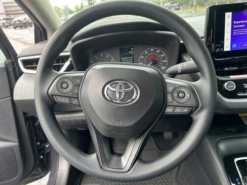 New 2025 Toyota Corolla LE image 22