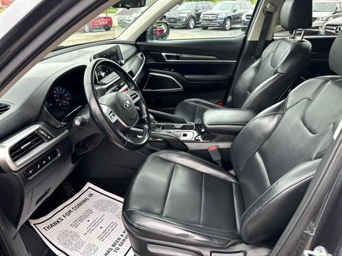 Used 2020 Kia Telluride LX image 10