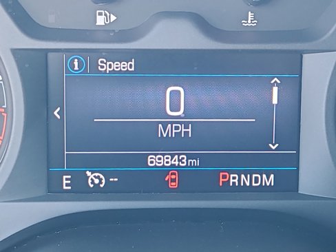 Used 2021 Chevrolet Camaro LT image 2