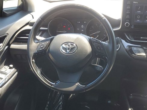 Used 2022 Toyota C-HR Limited image 17