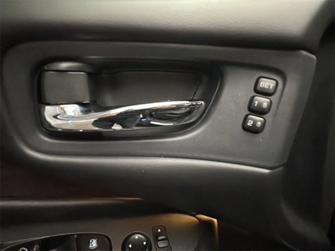 Used 2019 Nissan Murano Platinum image 11