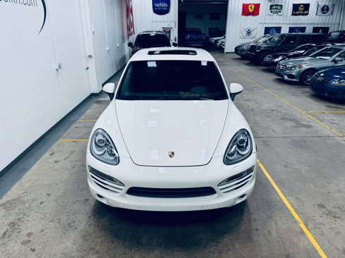 Used 2011 Porsche Cayenne image 2