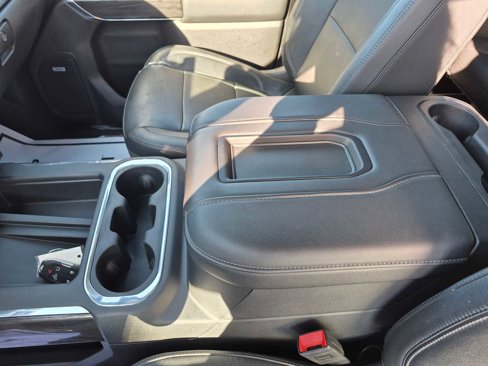 Used 2020 Chevrolet Silverado 1500 LTZ w/ LTZ Premium Package image 17