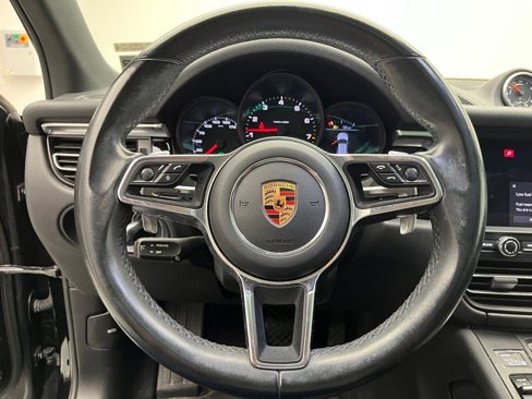 Used 2019 Porsche Macan image 10