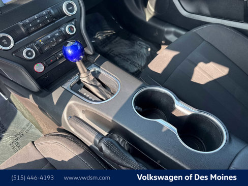 Used 2019 Ford Mustang Coupe image 14